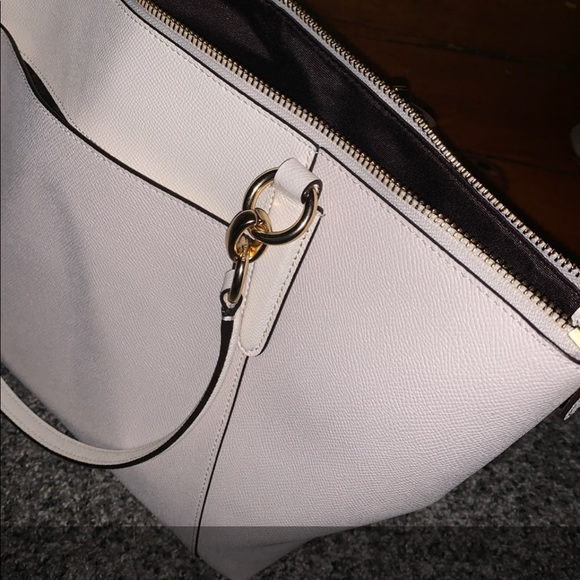 White coach bag - Picture 4 of 6